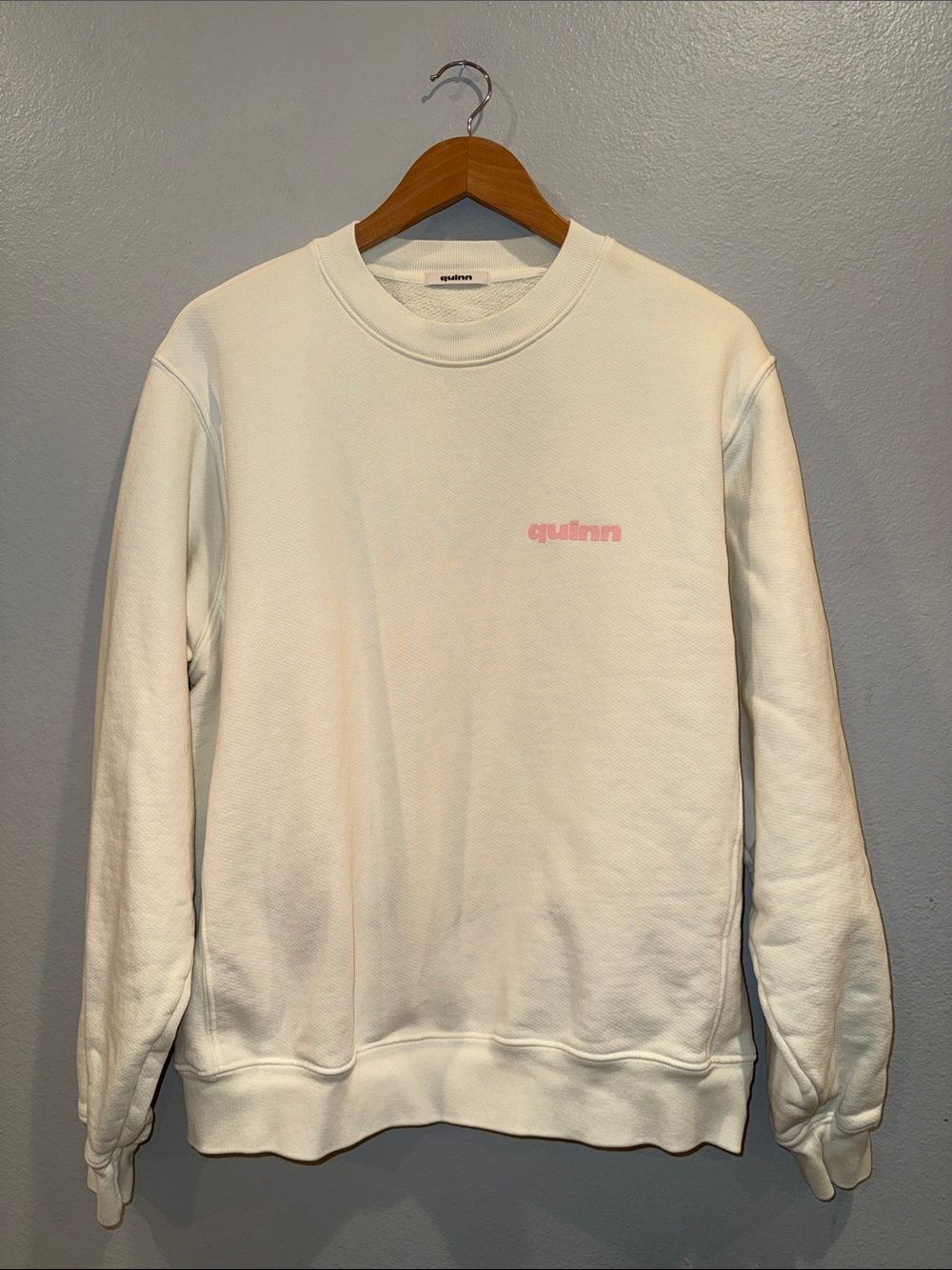Quinn crewneck sweatshirt size medium